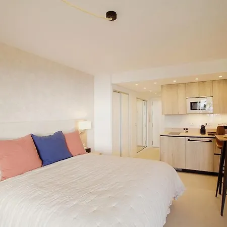 On Boulevard 마르베야