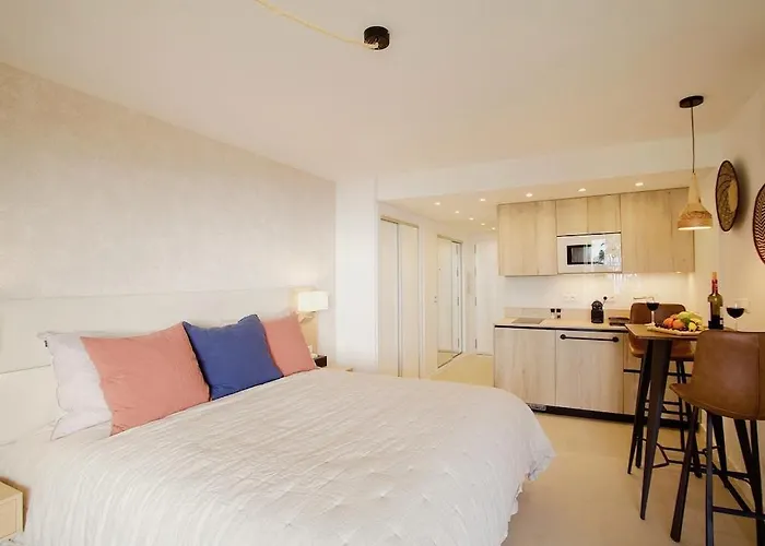 On Boulevard ماربيا