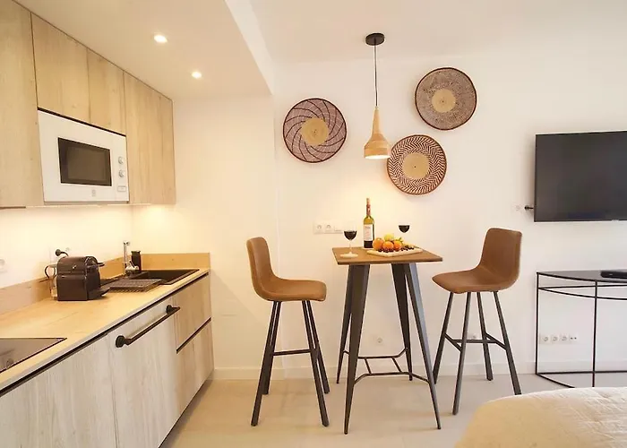 On Boulevard شقة *